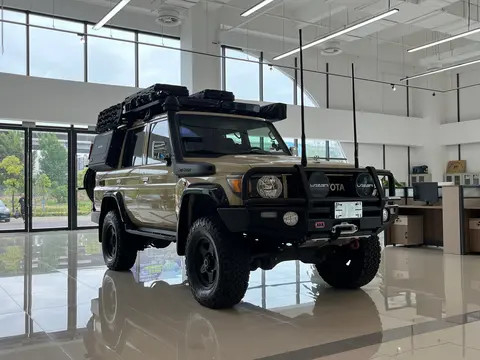 Latest company Solutions about Toyota Land Cruiser LC76 Nowa modyfikacja stylu- Legenda w świecie terenowym