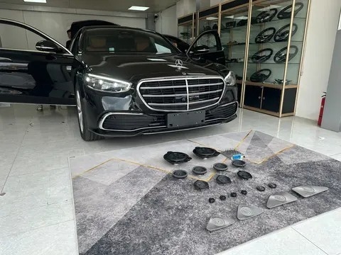 Najnowsze blogi firmy System dźwiękowy Mercedes-Benz S400L potrzebuje ulepszenia?