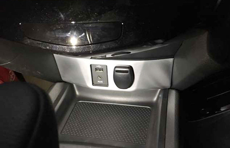 Custom Auto Interior Garnish / New Nissan Qashqai 2015 2016 USB Socket Frame