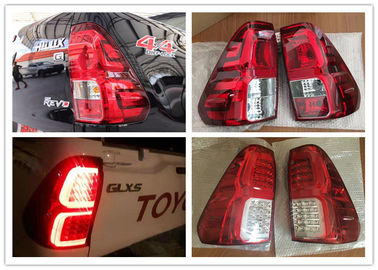 Dobra cena. Toyota Hilux 2015 2016 Revo Światło ogonowe Assy, światło halogenowe i światło LED w Internecie
