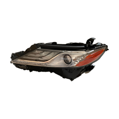 Dobra cena. 8115006D30 Toyota Camry Headlamps White/Chrome/Black in Original Size for Long-Lasting Performance w Internecie