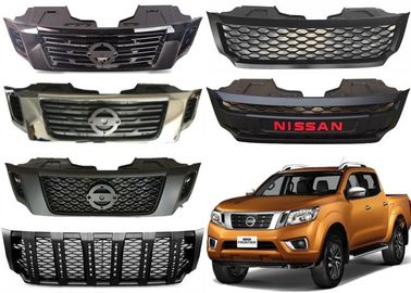 Dobra cena. Sprzedawca hurtowy części zamiennych do samochodów Uaktualnij grilę przednią dla Nissan NP300 Navara 2015 Frontier w Internecie