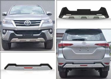 Dobra cena. TOYOTA New Fortuner 2016 2017 Akcesoria przednia ochrona zderzaka i tylna ochrona w Internecie