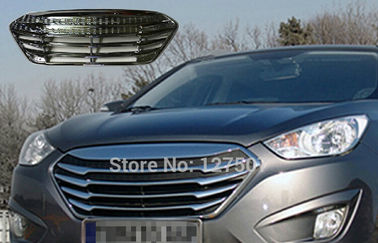 Dobra cena. Hyundai IX35 New Tucson 2009 - 2013 Przednia kromowa siatka samochodowa części samochodowe w Internecie